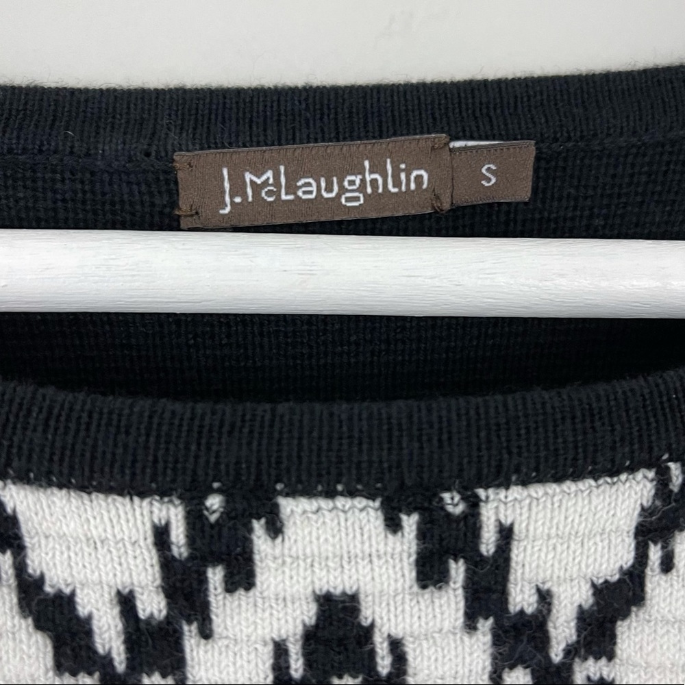 J. McLaughlin Pattern Raglan Sleeve Sweater - Picture 3 of 7